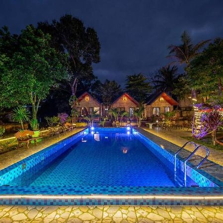 Cat Ba Spring Homestay Chan Chau Bagian luar foto