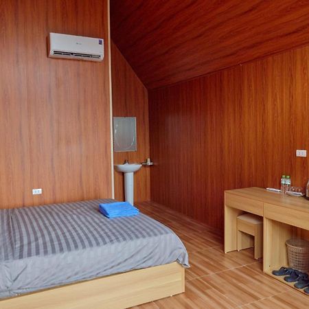 Cat Ba Spring Homestay Chan Chau Bagian luar foto